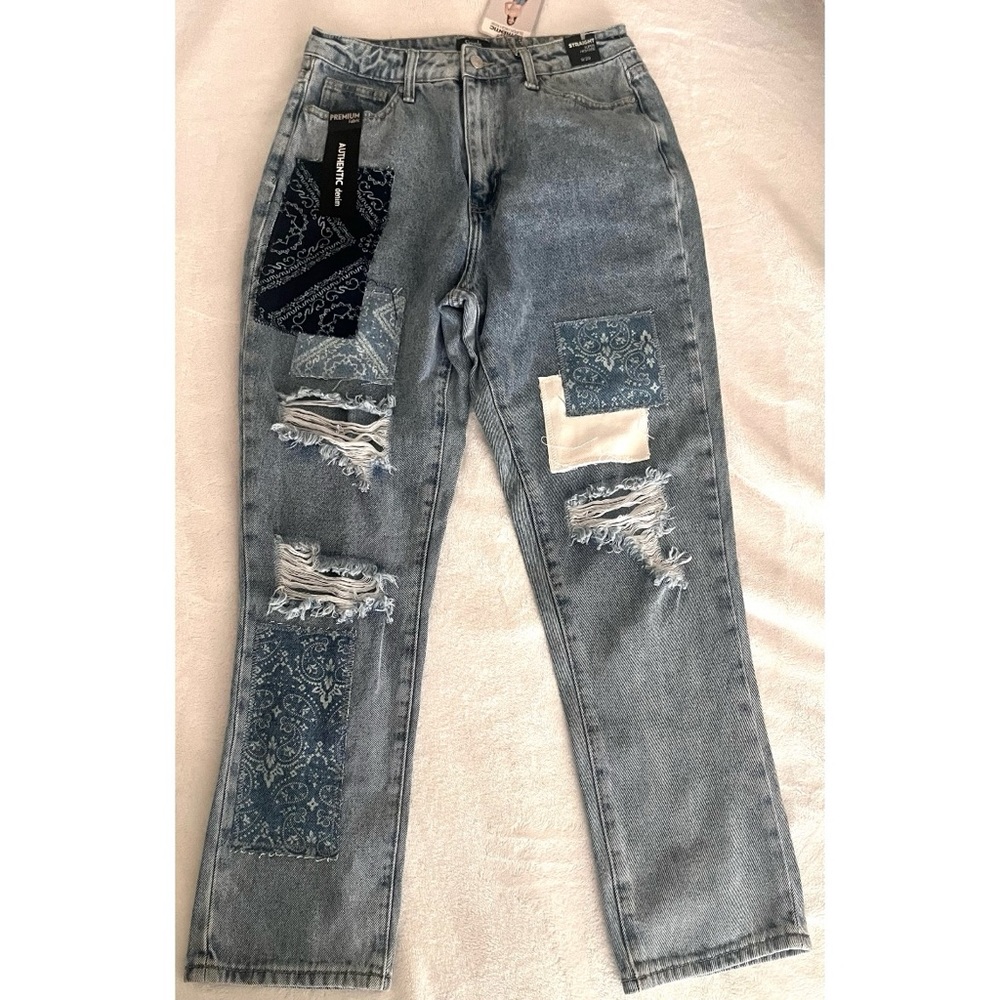 Simple Society Distressed Patchwork Jean✨